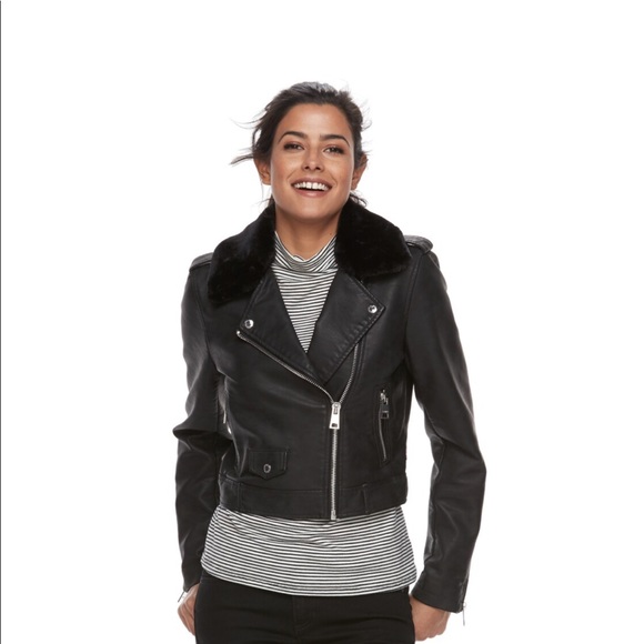 Levi's Jackets & Blazers - Levi’s Vegan Leather Moto Jacket Faux Fur 1477